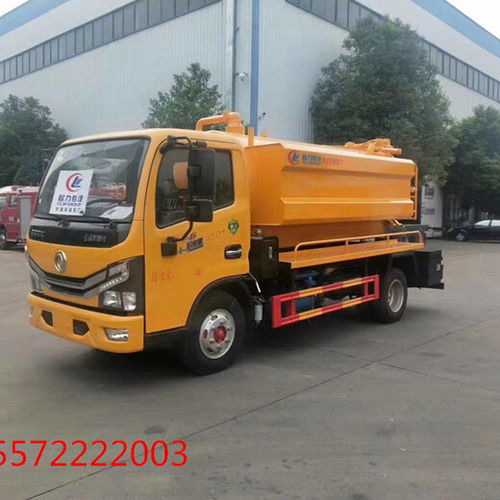 陜西西安臨潼吸污車廠家 專業(yè)打造8方吸污車，助力城市環(huán)保事業(yè)